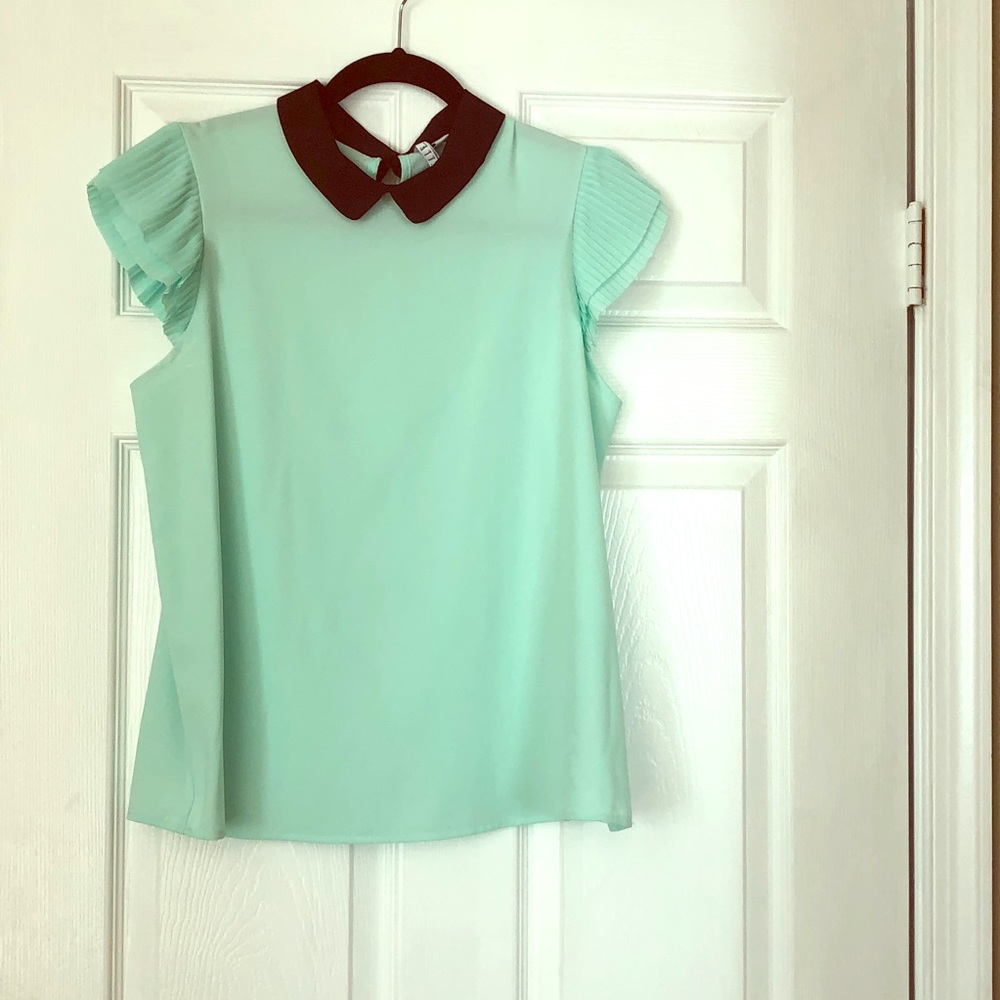 Mint dressy blouse